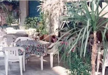 רומא Hotel Galeno